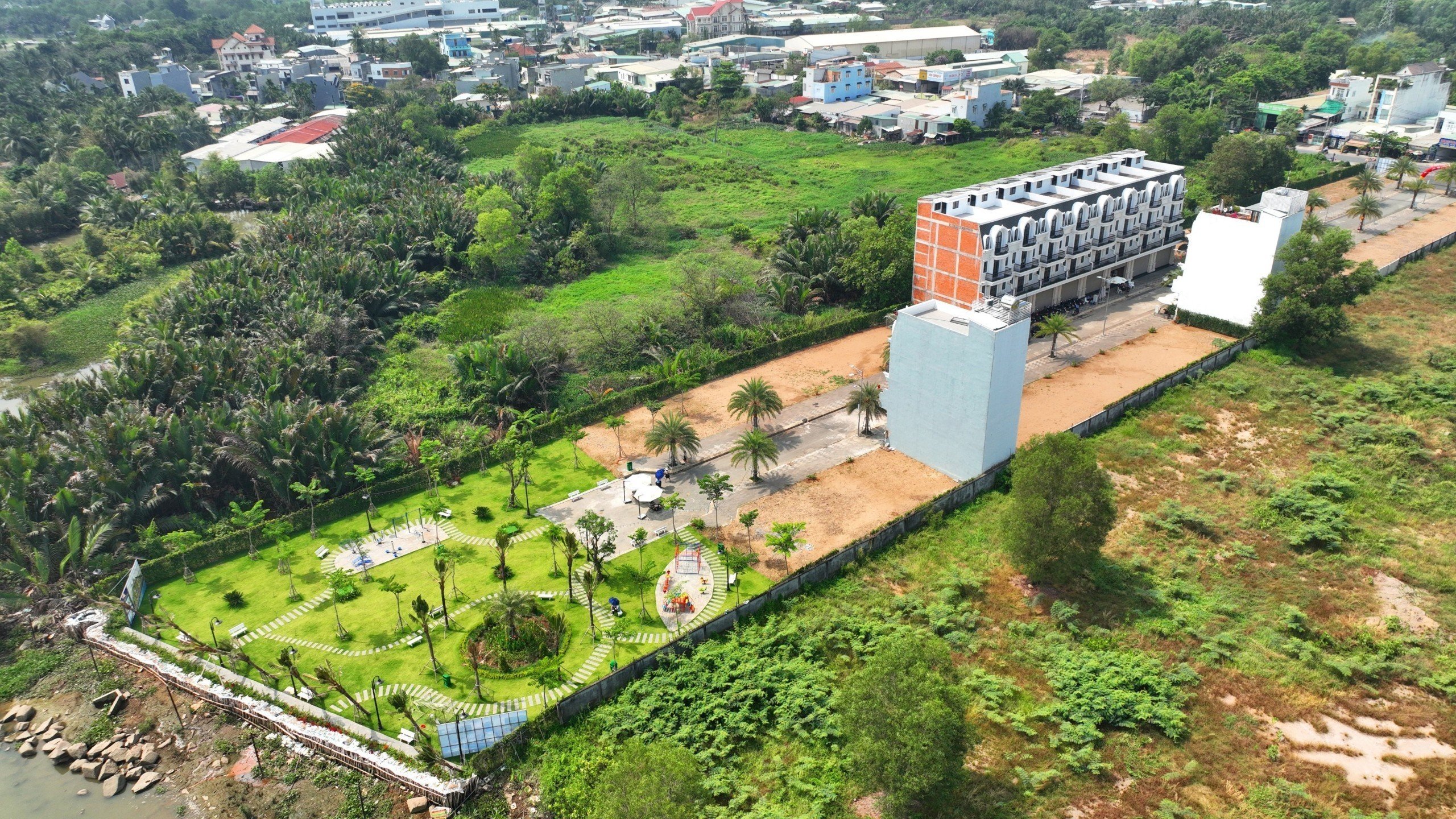 Đất nền nhà phố Nguyễn Xiển Riverpark quận 9