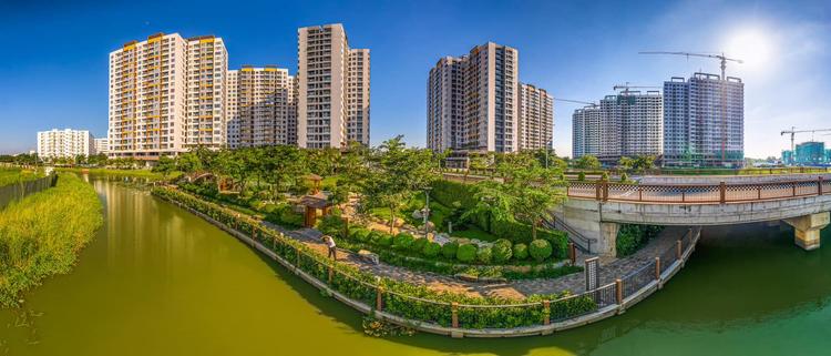 Thị trường nhà ở Hà Nội diễn biến trái chiều; Chung cư bùng nổ, nhà liền thổ trầm lắng
