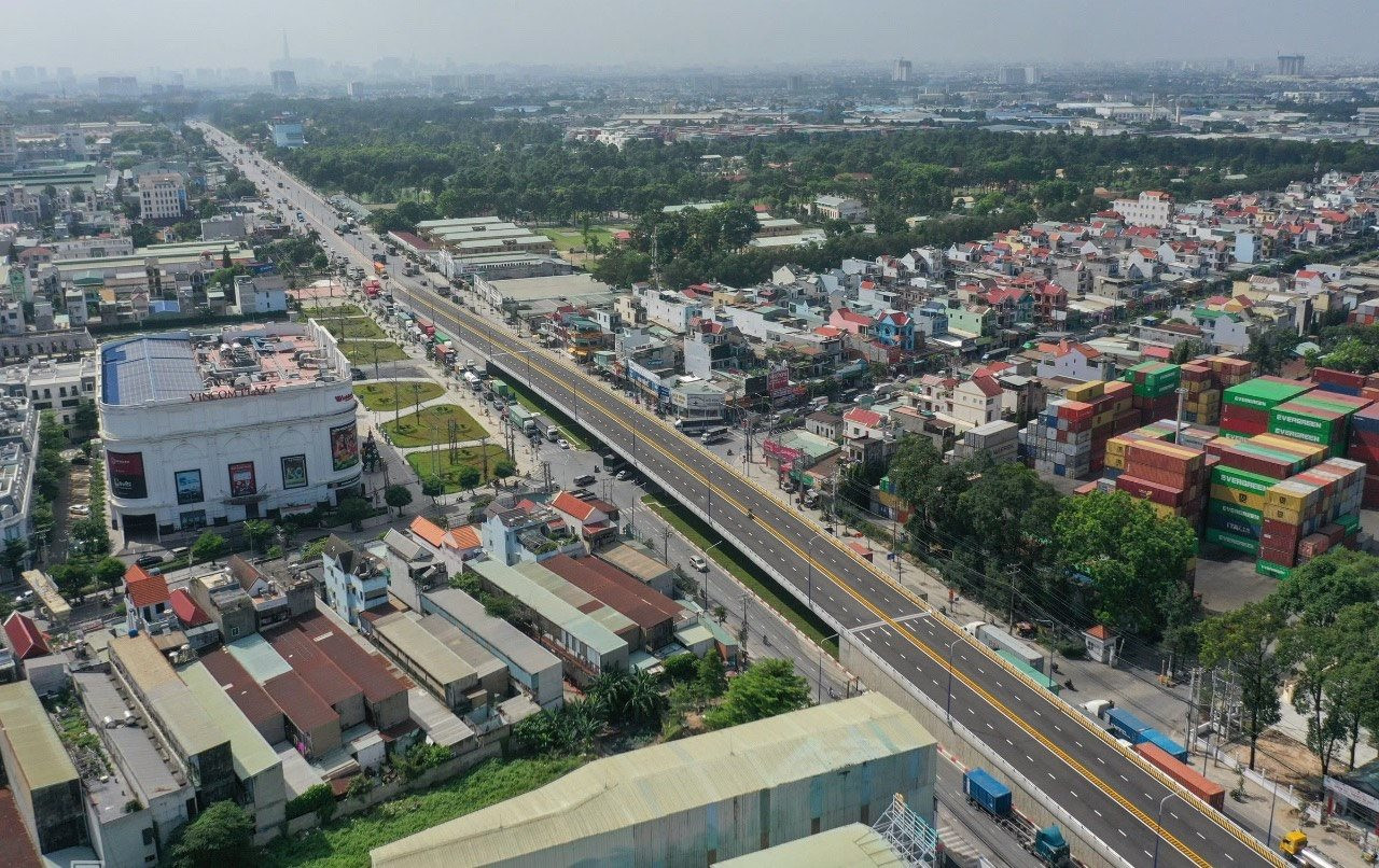 Căn hộ Tp.HCM chia lửa với Bình Dương