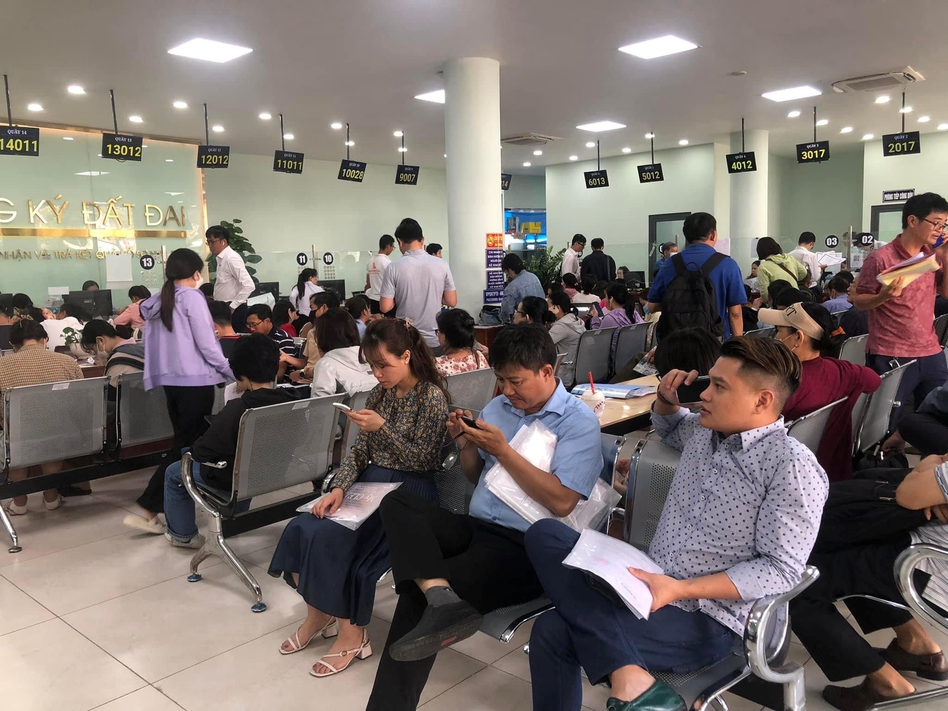 Chỉ đạo mới nhất của Tp.HCM về thủ tục đất đai theo Luật mới