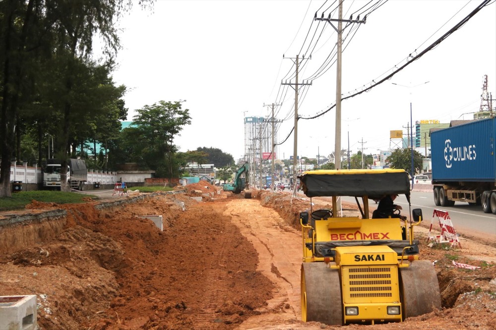 Giải phóng nút thắt cổ chai ở quốc lộ 13: Kỳ vọng phát triển kinh tế vùng hiệu quả