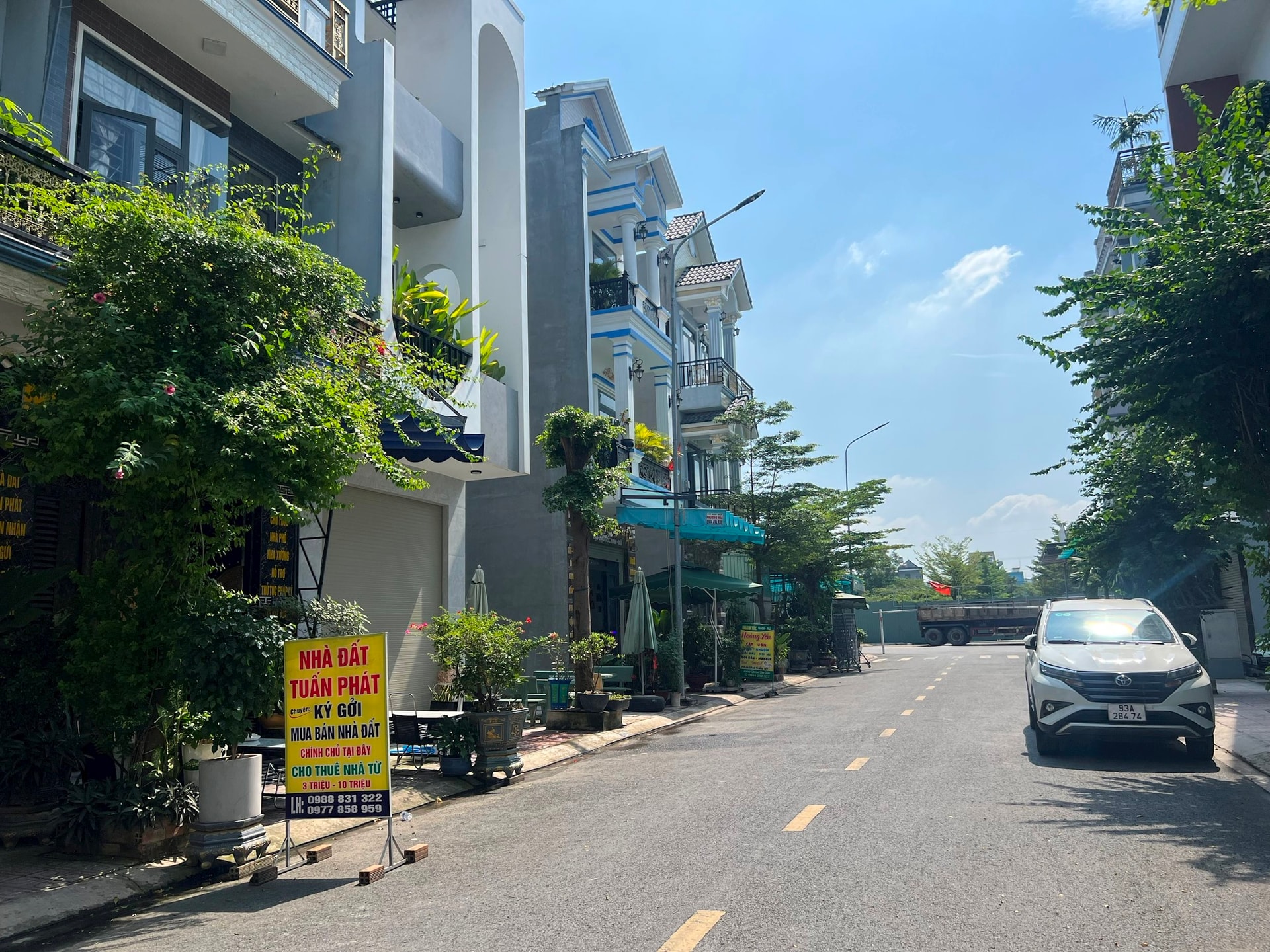 Nhà đầu tư ôm đất nền suốt 4 năm không bán được: Có lúc tôi cũng nản lắm
