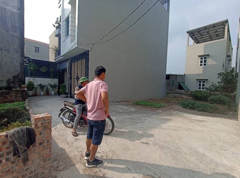 Ôm đất nền suốt 4 năm, nhà đầu tư chỉ mong bán được bằng giá mua vào