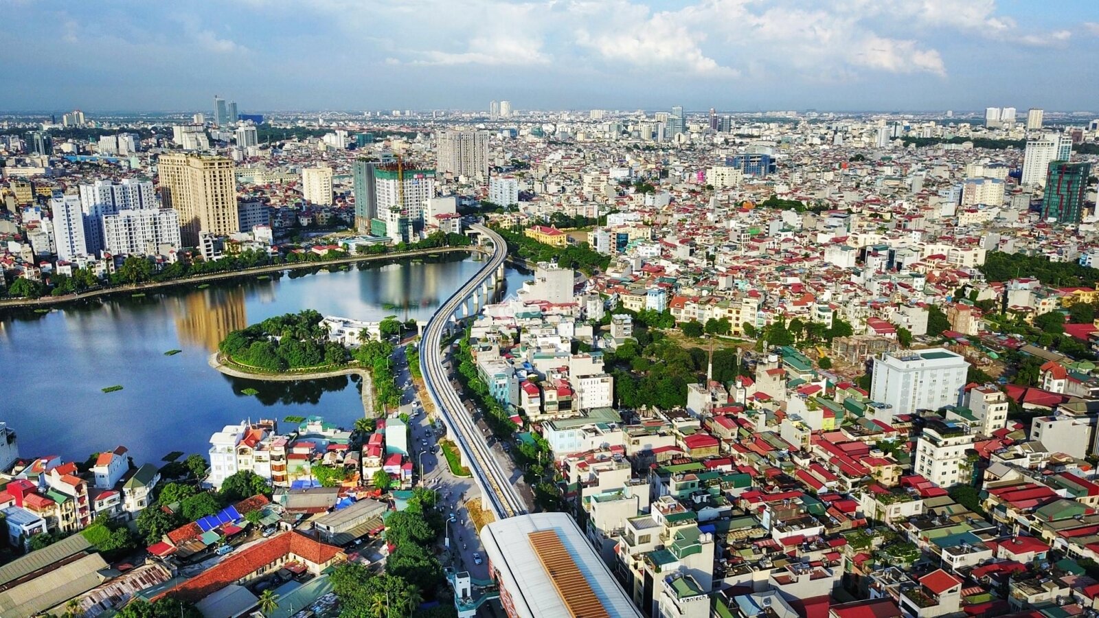 Tăng giá vùn vụt, nhà đất thổ cư Hà Nội lại nóng