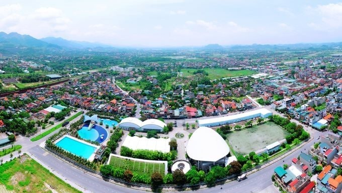 Thành lập thành phố Đông Triều; sắp xếp đơn vị hành chính cấp xã trên địa bàn Quảng Ninh