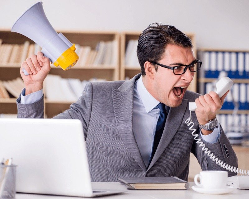 Thời chung cư khan hàng, chủ nhà phát cáu khi ngày nào môi giới cũng hỏi có bán nhà không?