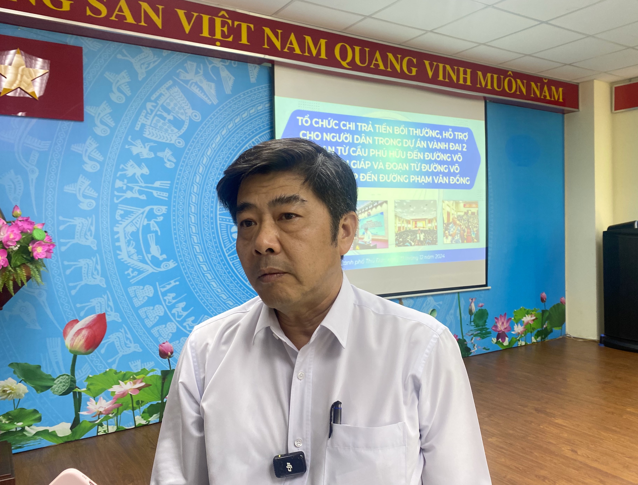 Ông Võ Trí Dũng, Trưởng Ban Bồi thường giải phóng mặt bằng TP Thủ Đức, cho biết người dân nhận tiền trước nhưng qua Tết Nguyên đán 2025 mới thu hồi đất.