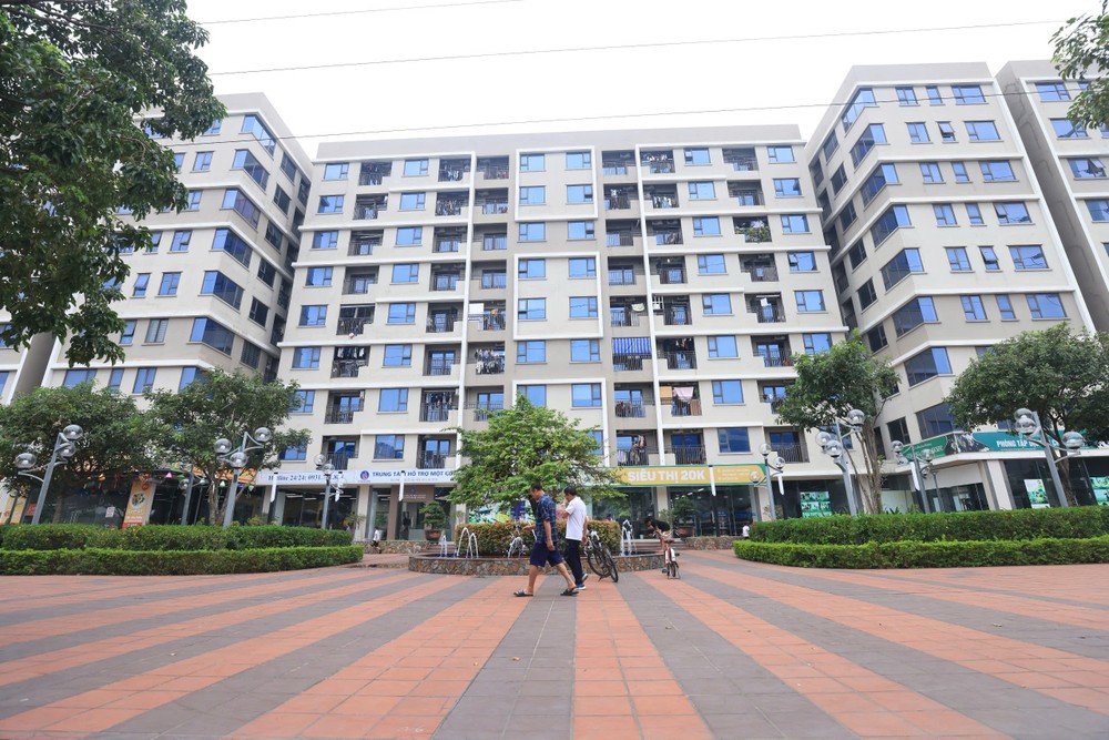Nhà ở vừa túi tiền biến mất khỏi thị trường, HoREA đề xuất mở cửa phân khúc giá phù hợp