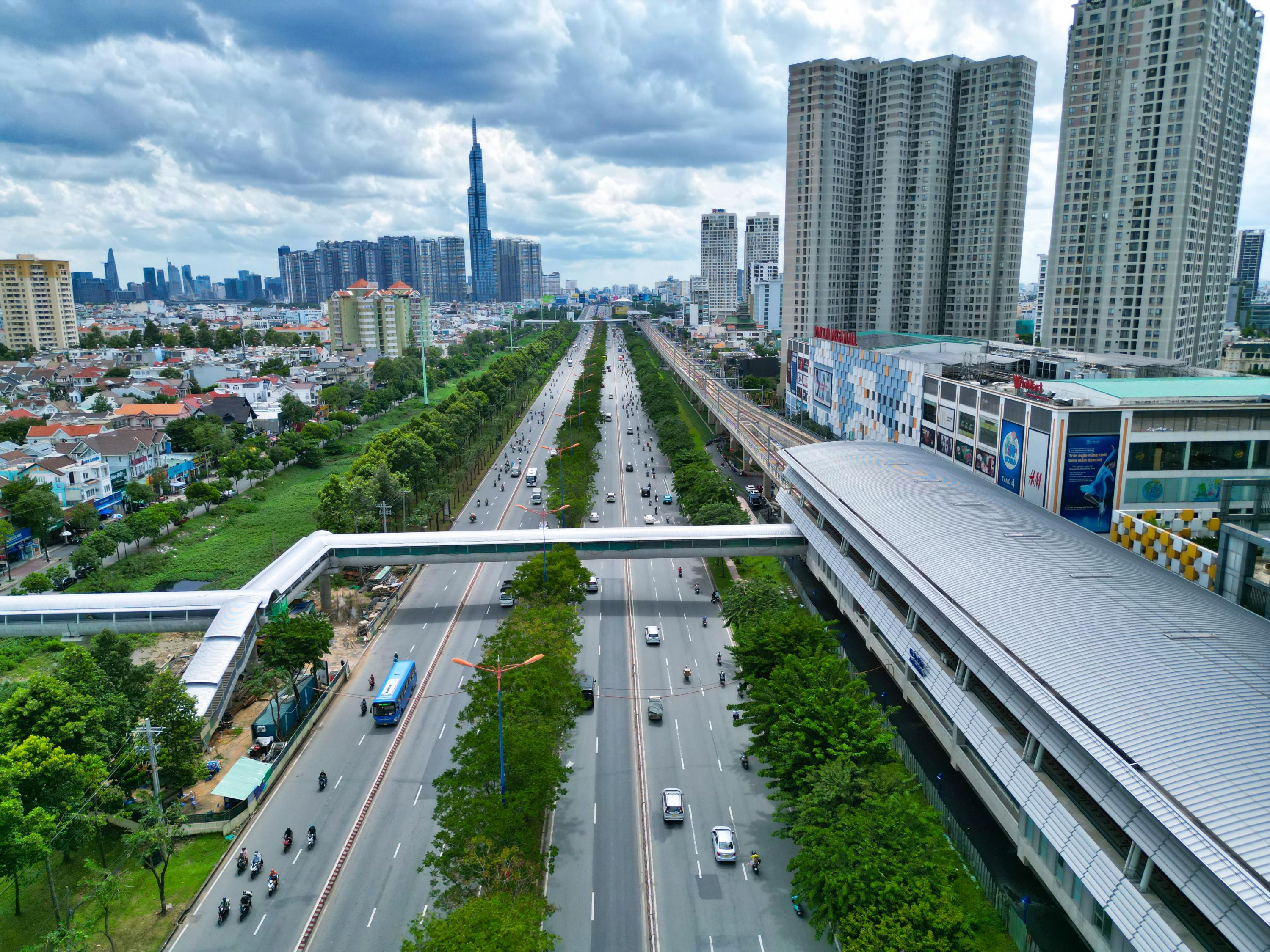 Bất động sản quanh Metro; Có phải đũa thần để tăng giá?