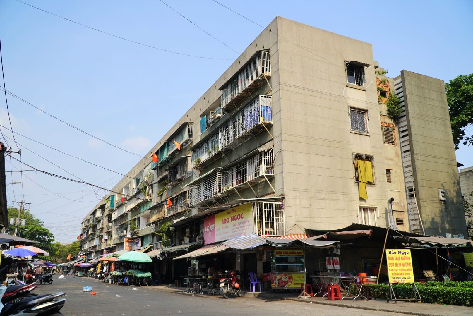 TPHCM di dời 6 lô chung cư cũ
