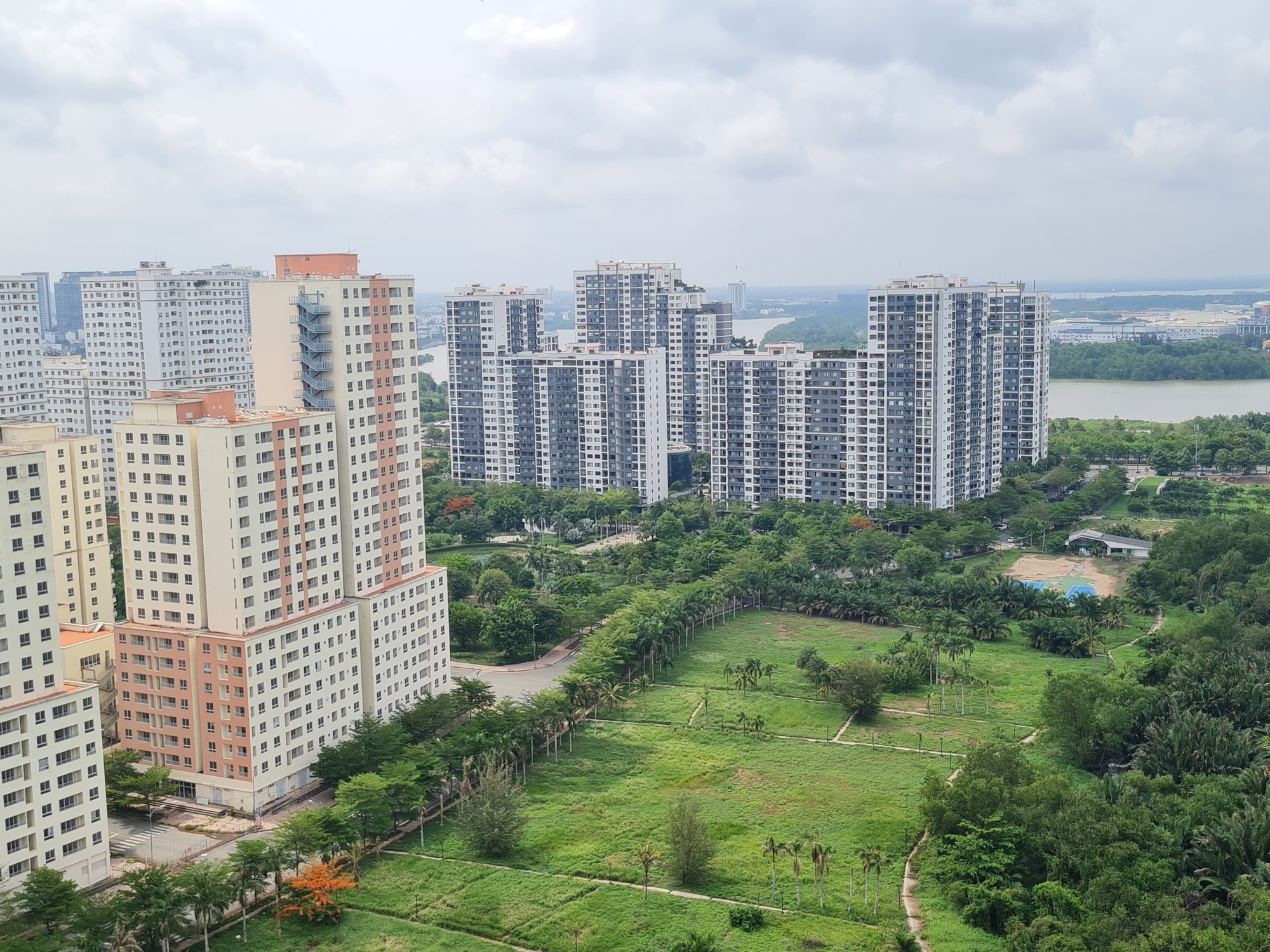 Trong thời gian tới, cần có nhiều phương thức để tạo lập quỹ đất để phát triển nhà ở xã hội. Ảnh minh họa