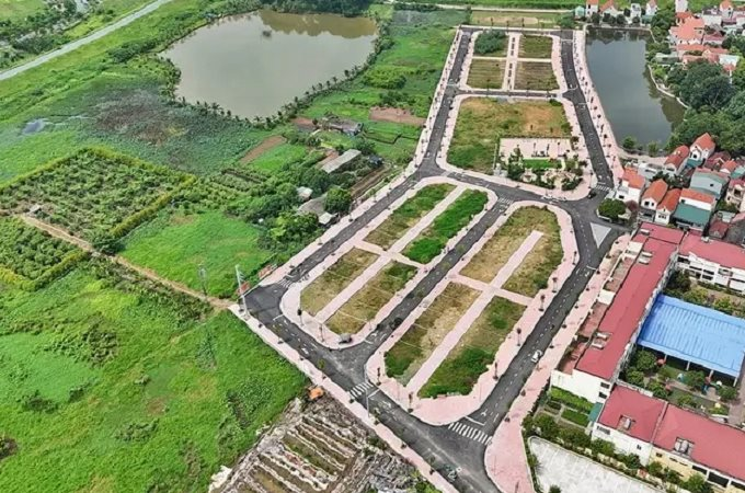 Điểm mặt những rủi ro khiến nhà đầu tư có thể mất tiền to nếu ào ào mua đất theo tin đồn sáp nhập tỉnh