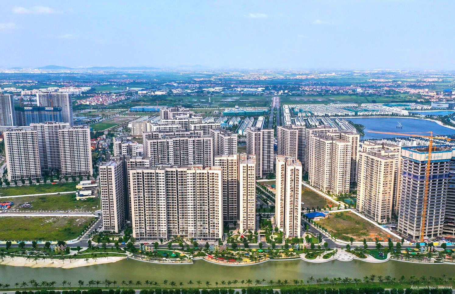 Bước sang năm 2026, yếu tố đầu tiên và quan trọng nhất định hình lại thị trường chung cư chính là nguồn cung