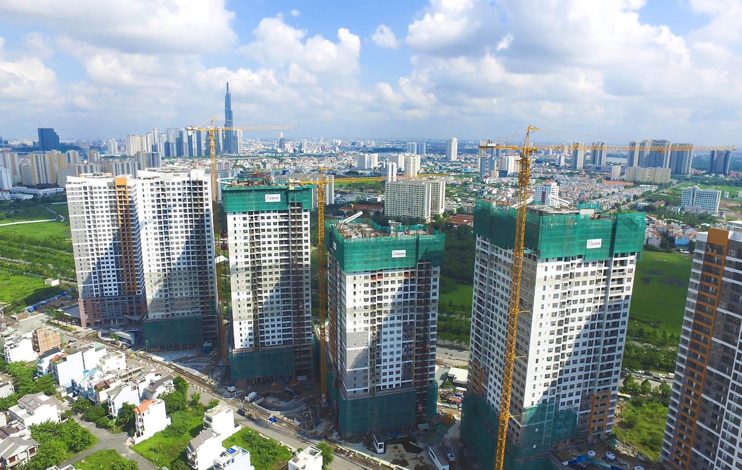 HoREA: Bất động sản TPHCM 2025 vẫn còn nhiều khó khăn
