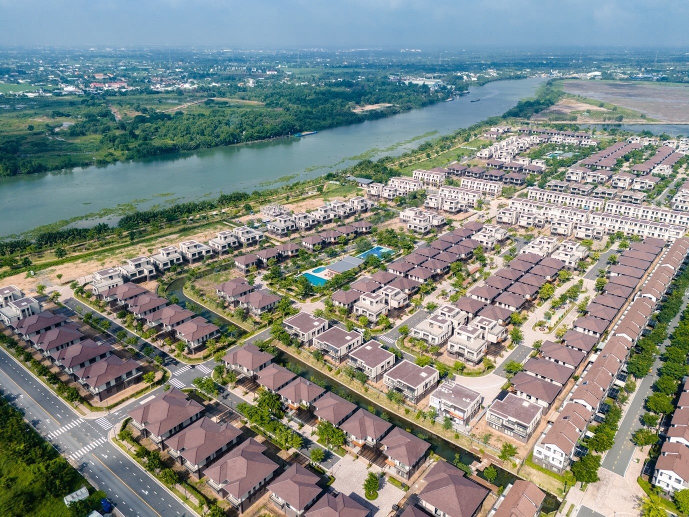 Nhà đầu tư tìm kiếm cơ hội ở các thị trường BĐS đang ở giai đoạn đầu đầu tư hạ tầng.
