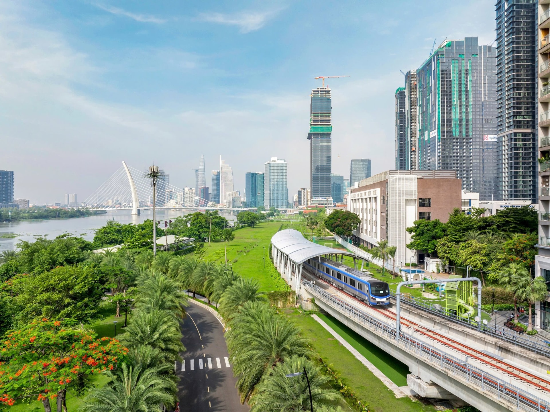 Uy tín của doanh nghiệp bất động sản trong hoạt động hỗ trợ ra sổ hồng cho cư dân tại các dự án luôn được ưu tiên hàng đầu. 