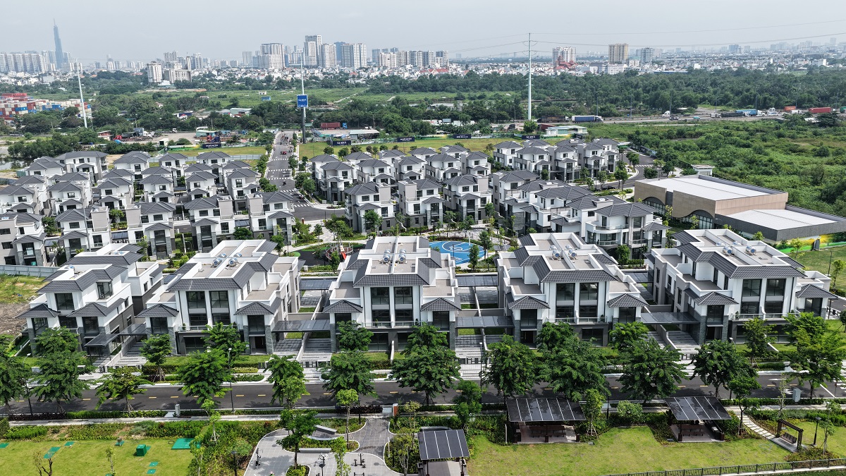 Diễn biến lạ thị trường nhà liền thổ TP.HCM