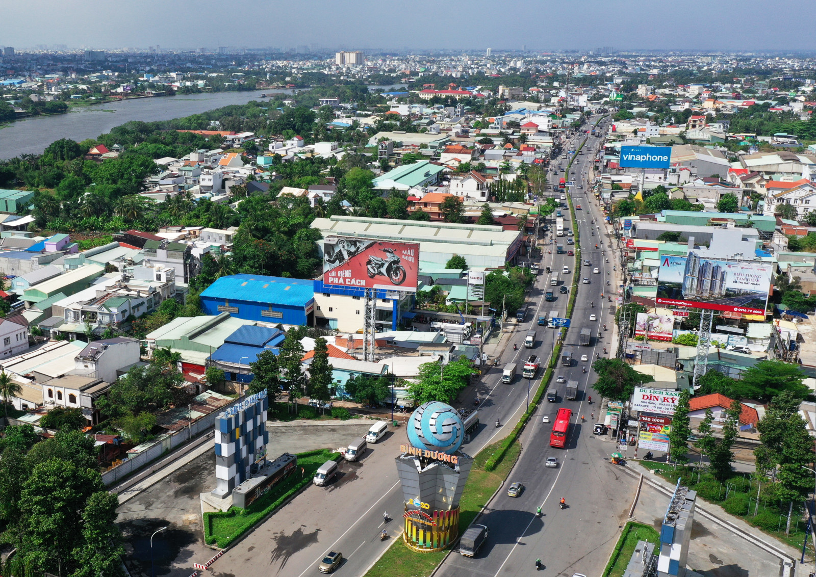 Các tuyến hạ tầng lớn từng tạo đòn bẩy rõ nét cho giá bất động sản khu Đông TP.HCM. Ảnh minh hoạ