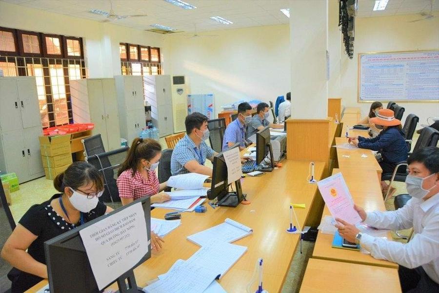 Tp.HCM đề xuất cấp xã được giao đất và cấp sổ hồng lần đầu cho cá nhân