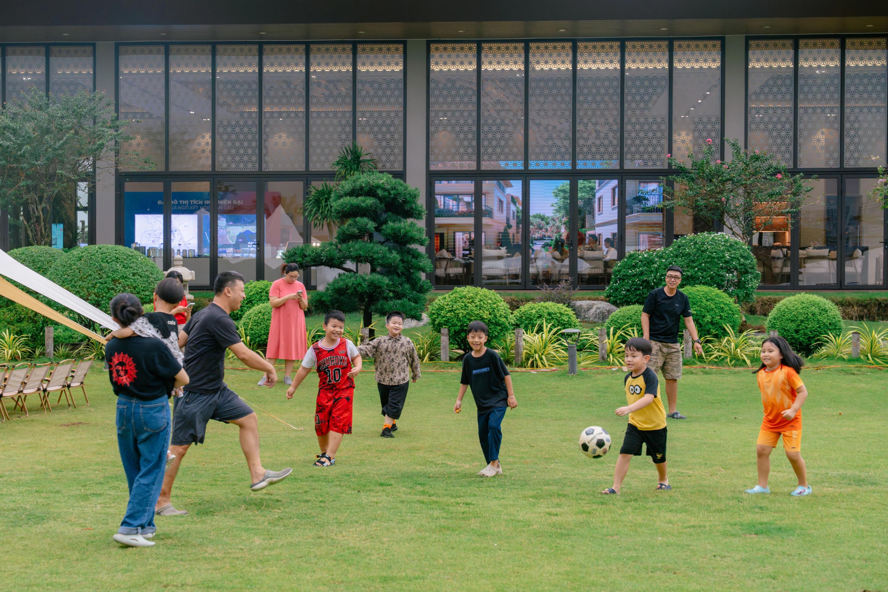 Từ một nơi ở đến môi trường trưởng thành cho con trẻ tại Izumi City