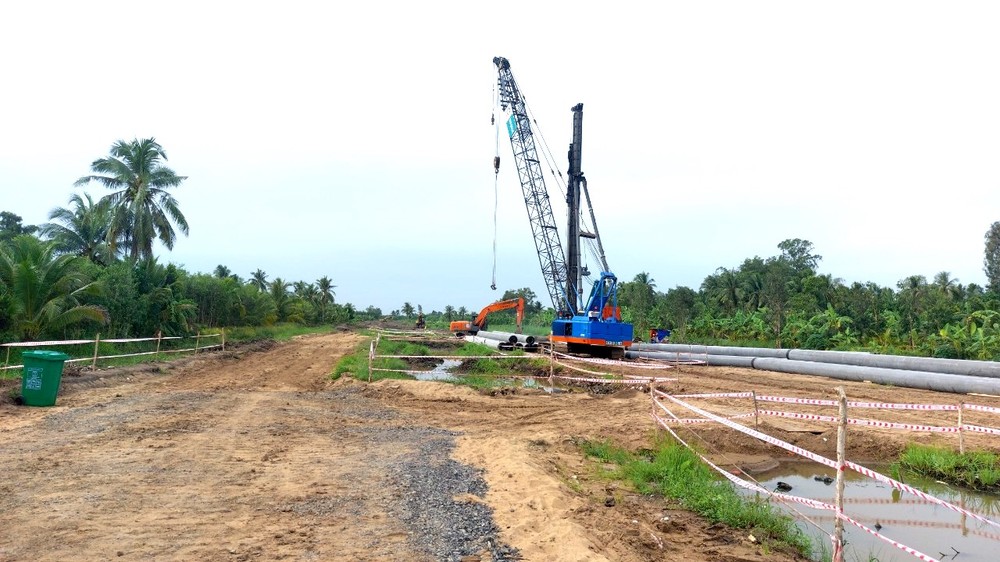 Cao tốc Châu Đốc - Cần Thơ - Sóc Trăng chậm tiến độ