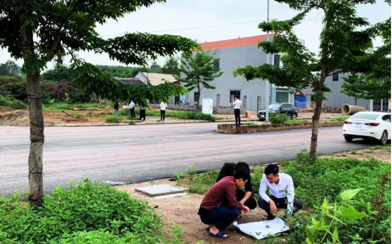 Động tĩnh mới đất nền tỉnh phía Nam
