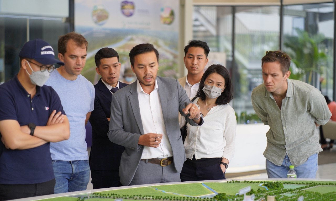 Lộ lý do bất ngờ khiến gần đây Long An liên tục thu hút loạt ông lớn Vingroup, Ecopark, BIM Group, Eurowindow… đổ bộ làm dự án khủng