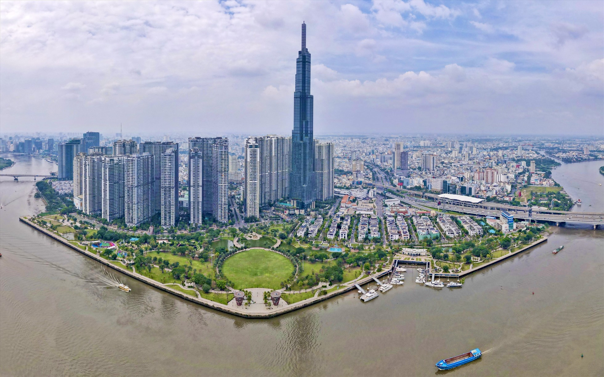 Năm 2024, bất động sản đã vượt qua giai đoạn ngập lụt, phân khúc nào sẽ phục hồi sớm?