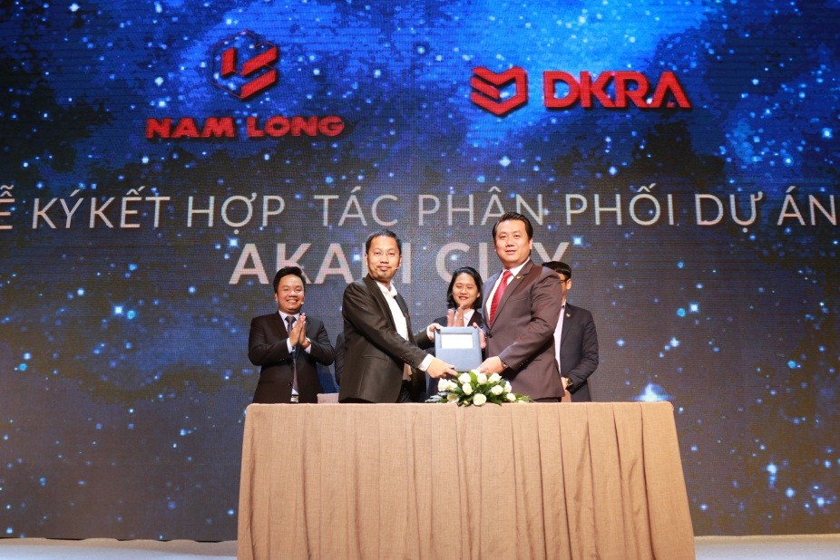 Nam Long & DKRA Vietnam ký chiến lược phân phối dự án Akari City
