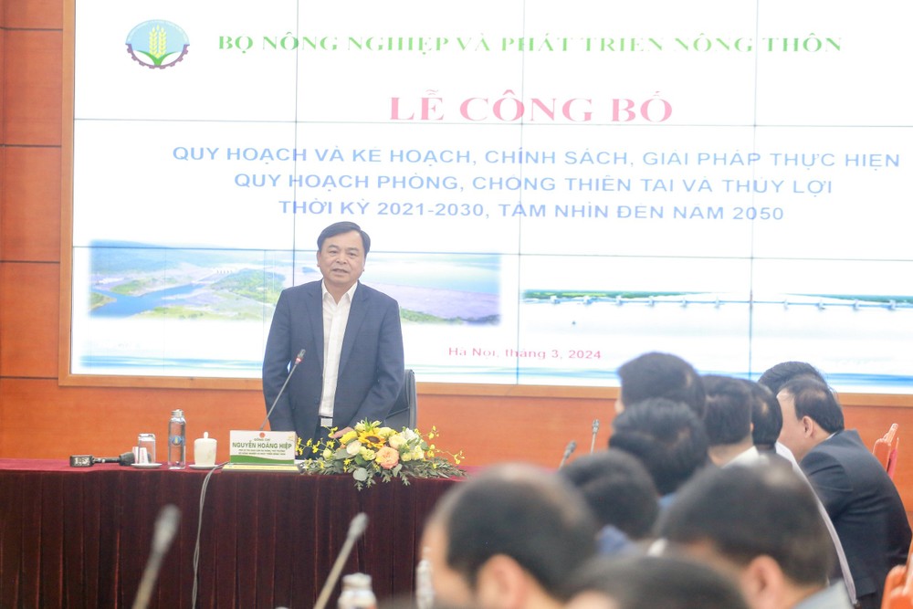 Sẽ xây 2 đập lớn trên sông Hồng?