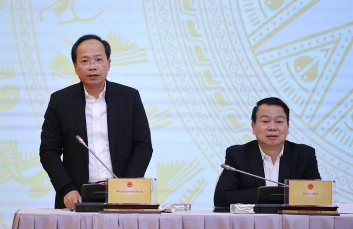 Thứ trưởng GTVT: Sắp mở rộng 5 tuyến cao tốc 2 làn xe