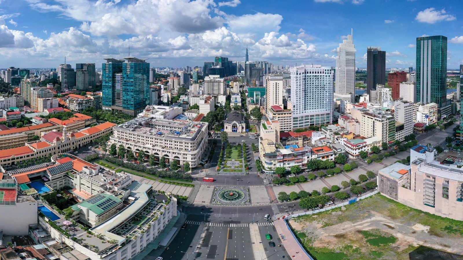 TP.HCM hút gần 3 tỷ USD vốn FDI chỉ trong một tháng
