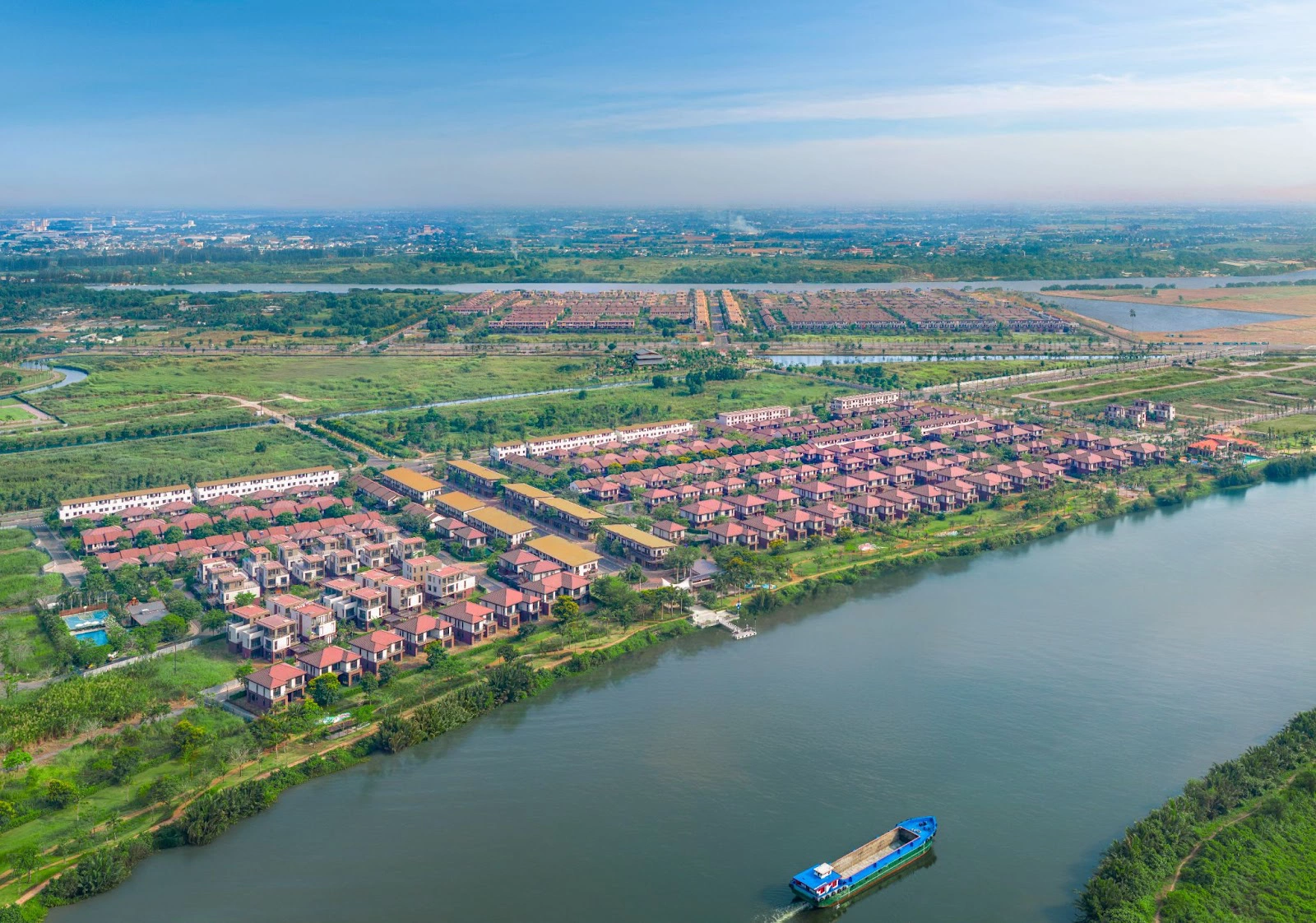 Waterpoint và sức bật từ hai lớp giá trị; Kết nối liên vùng và sức sống đô thị